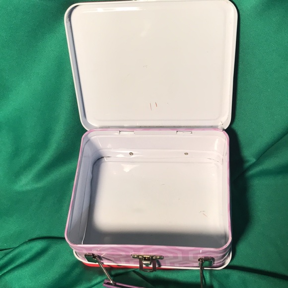 Small Chuck E. Cheese Lunchbox - Picture 4 of 6